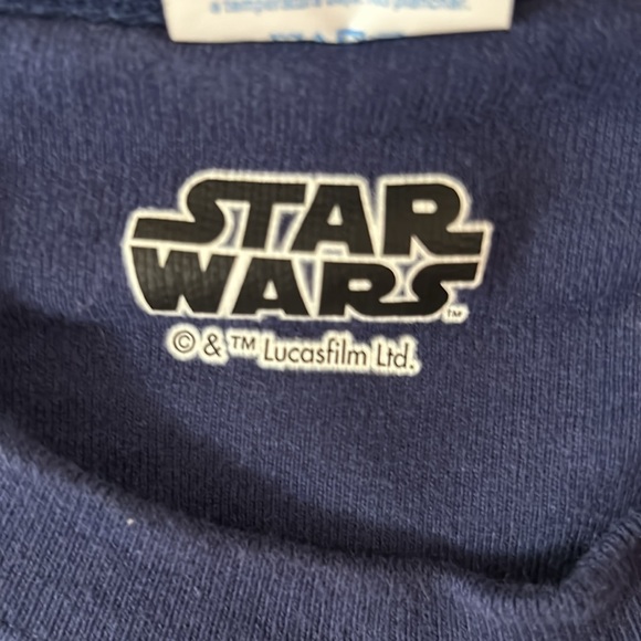 Baby yoda crew neck. Port&company. Size S - Picture 2 of 3